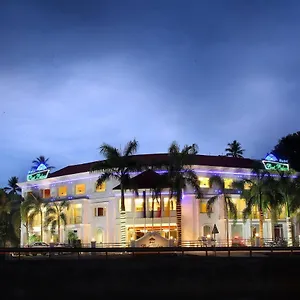 Hotel Port Palace